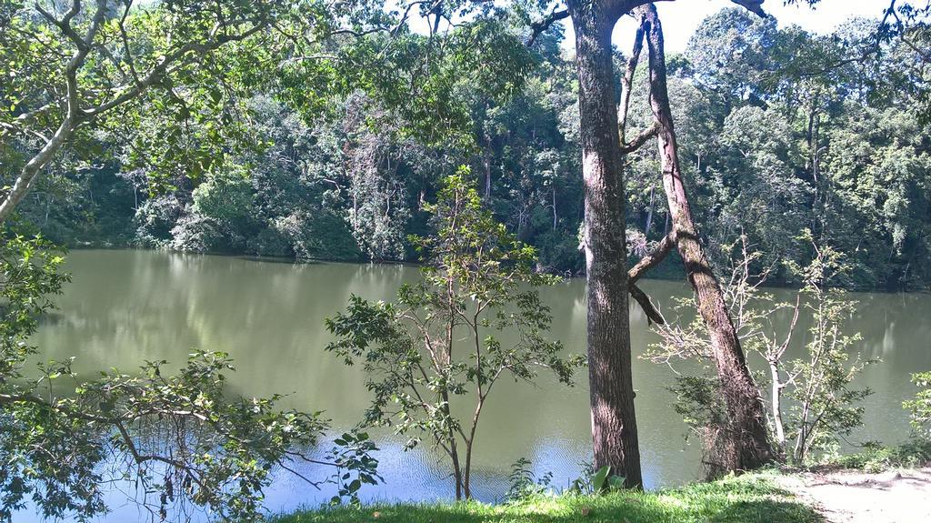 فندق Lake Nkuruba Nature Reserve Durama المظهر الخارجي الصورة